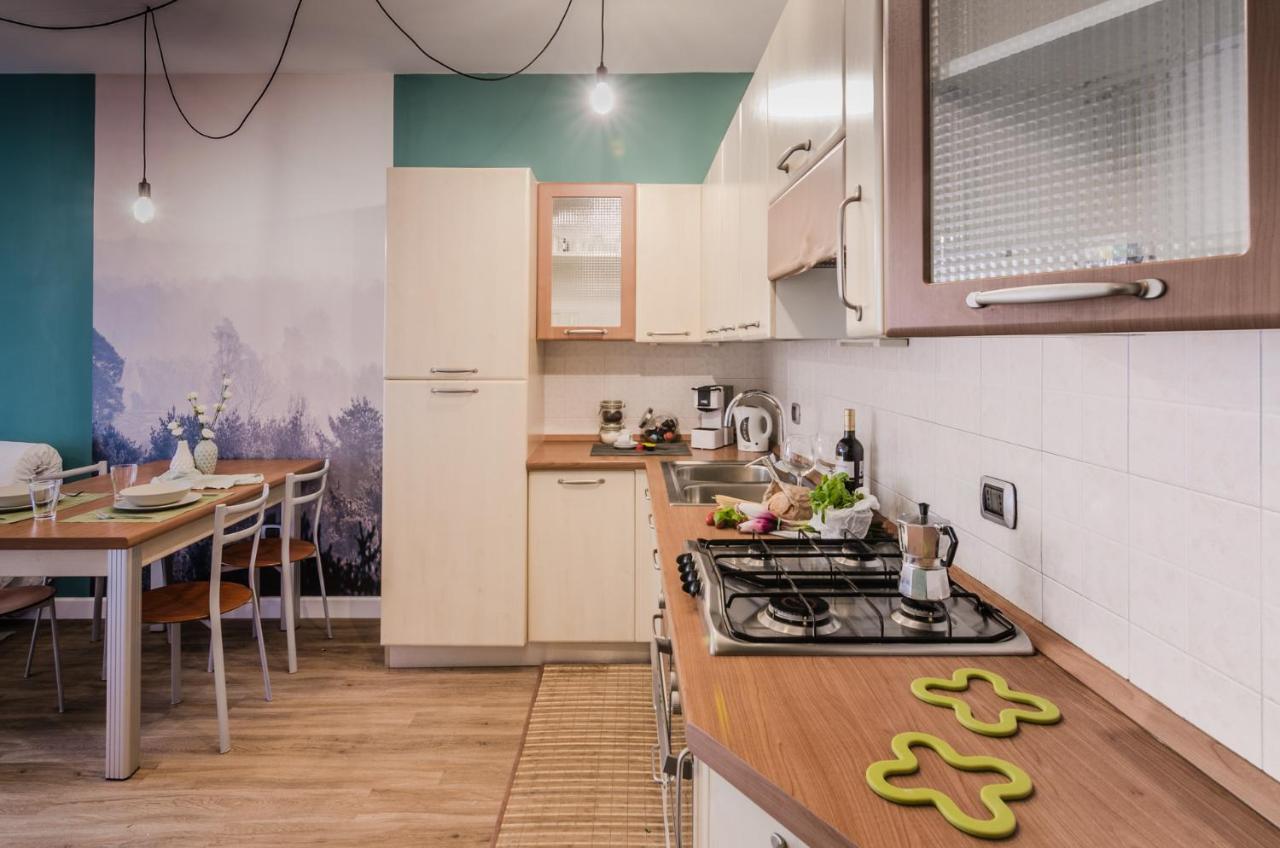 Interno 76 Di Tss' - Splendido Appartamento Con Balcone Tranquillo & Parcheggio Privato - Perfetto Per Famiglie Trento Bagian luar foto